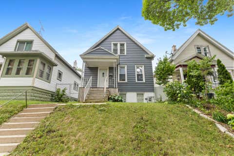 Photo of 1547 S 22nd St, Milwaukee, WI 53204 (MLS # 1975104)