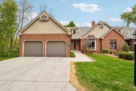 Photo of 18910 W North Ave, Brookfield, WI 53045 (MLS # 1962396)