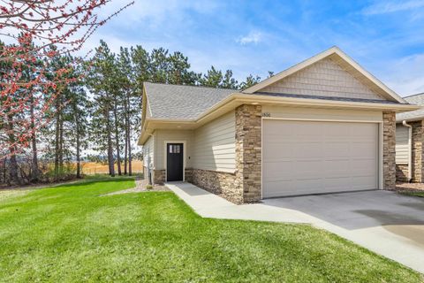 Photo of 1800 Prairie Pl, Holmen, WI 54636 (MLS # 1957740)