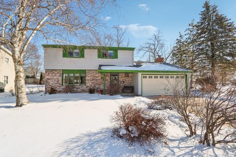 Photo of 1455 Hillside Dr, Waukesha, WI 53186 (MLS # 1948048)