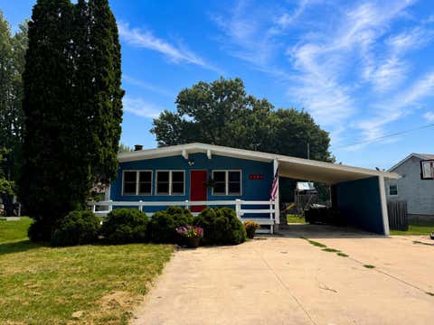 Photo of 1761 Allison Park Dr, Richland Center, WI 53581 (MLS # 1972271)