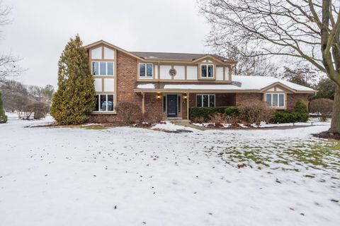 Photo of 20960 Coventry Dr, Brookfield, WI 53045 (MLS # 1945494)