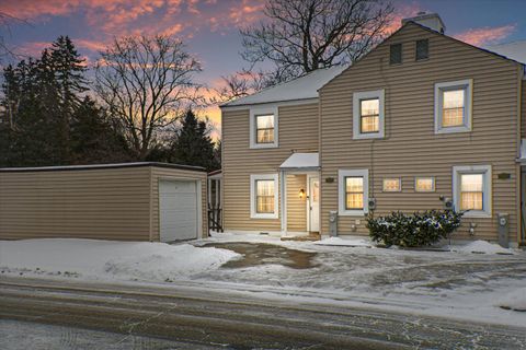 Photo of 5588 Basswood St, Greendale, WI 53129 (MLS # 1948114)