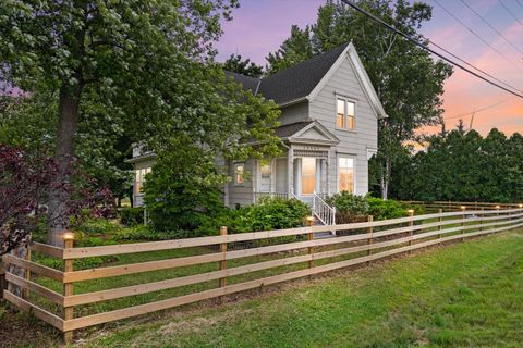 Photo of 13565 N Port Washington Rd, Mequon, WI 53097 (MLS # 1927115)