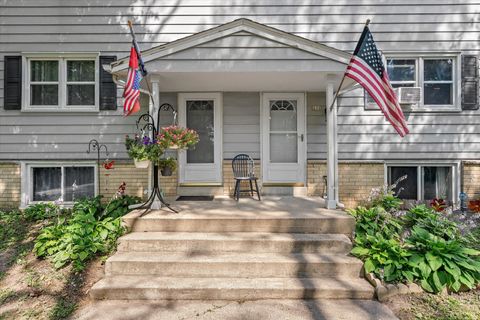 Photo of 232 Wolf Dr, Dousman, WI 53118 (MLS # 1973092)