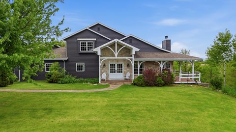 Photo of W2832 Sunset Dr, Auburn, WI 53010 (MLS # 1963806)