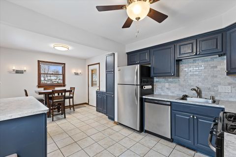 Photo of 3939 S 5th Pl, Milwaukee, WI 53207 (MLS # 1944583)