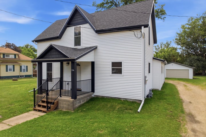 316 N Court (1)