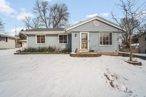 Photo of 732 Chicory Rd, Burlington, WI 53105 (MLS # 1948732)