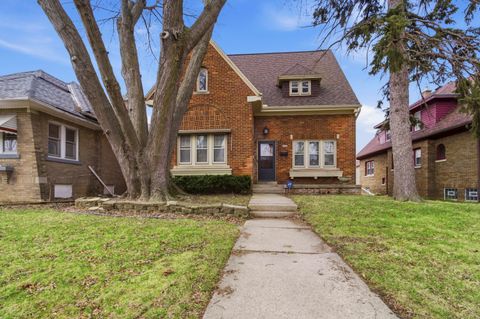 Photo of 4169 N 14th St, Milwaukee, WI 53209 (MLS # 1956328)