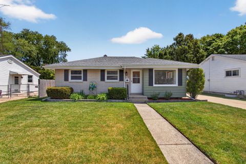 Photo of 3633 Regency Dr, Racine, WI 53402 (MLS # 1964932)