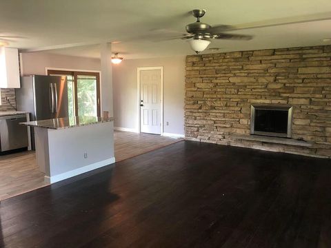 Photo of 18375 W Beloit Rd, New Berlin, WI 53146 (MLS # 1950457)