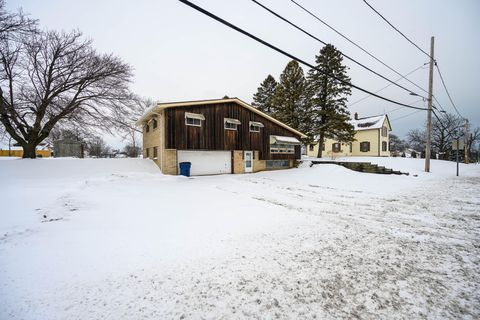 Photo of 2000 E Rawson Ave, Oak Creek, WI 53154 (MLS # 1907026)