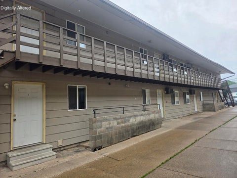 Photo of 1014 Pine St, La Crosse, WI 54601 (MLS # 1966582)