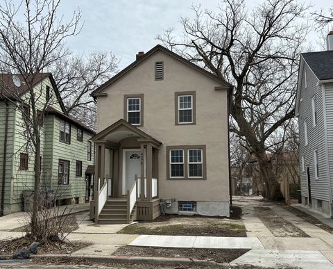 Photo of 4370 N 25th St, Milwaukee, WI 53209 (MLS # 1955024)