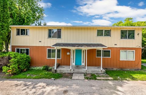 Photo of 5101 N 49th St, Milwaukee, WI 53218 (MLS # 1970990)