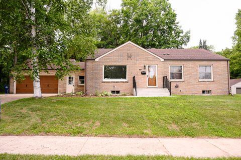 Photo of 335 S High St, Port Washington, WI 53074 (MLS # 1969250)