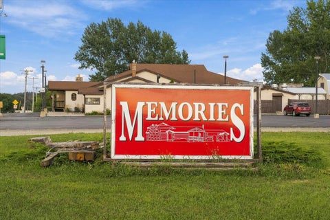 Photo of 1077 Lake Dr, Port Washington, WI 53074 (MLS # 1981097)