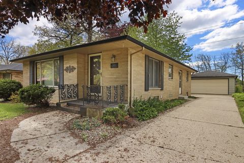 Photo of 5025 Harrison Rd, Pleasant Prairie, WI 53142 (MLS # 1962750)