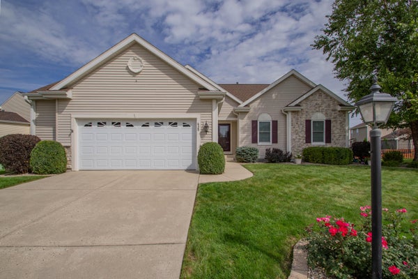 435 CRESTWOOD DR, JOHNSON CREEK, WI 53038 - Image 2c13b527ff07e9686ea893ae6f09da98/2970535765