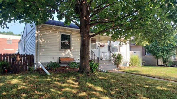 1405 15TH AVE, SOUTH MILWAUKEE, WI 53172 - Image 2c16f1df9793527fb97c83591c6a34f1/3015796261