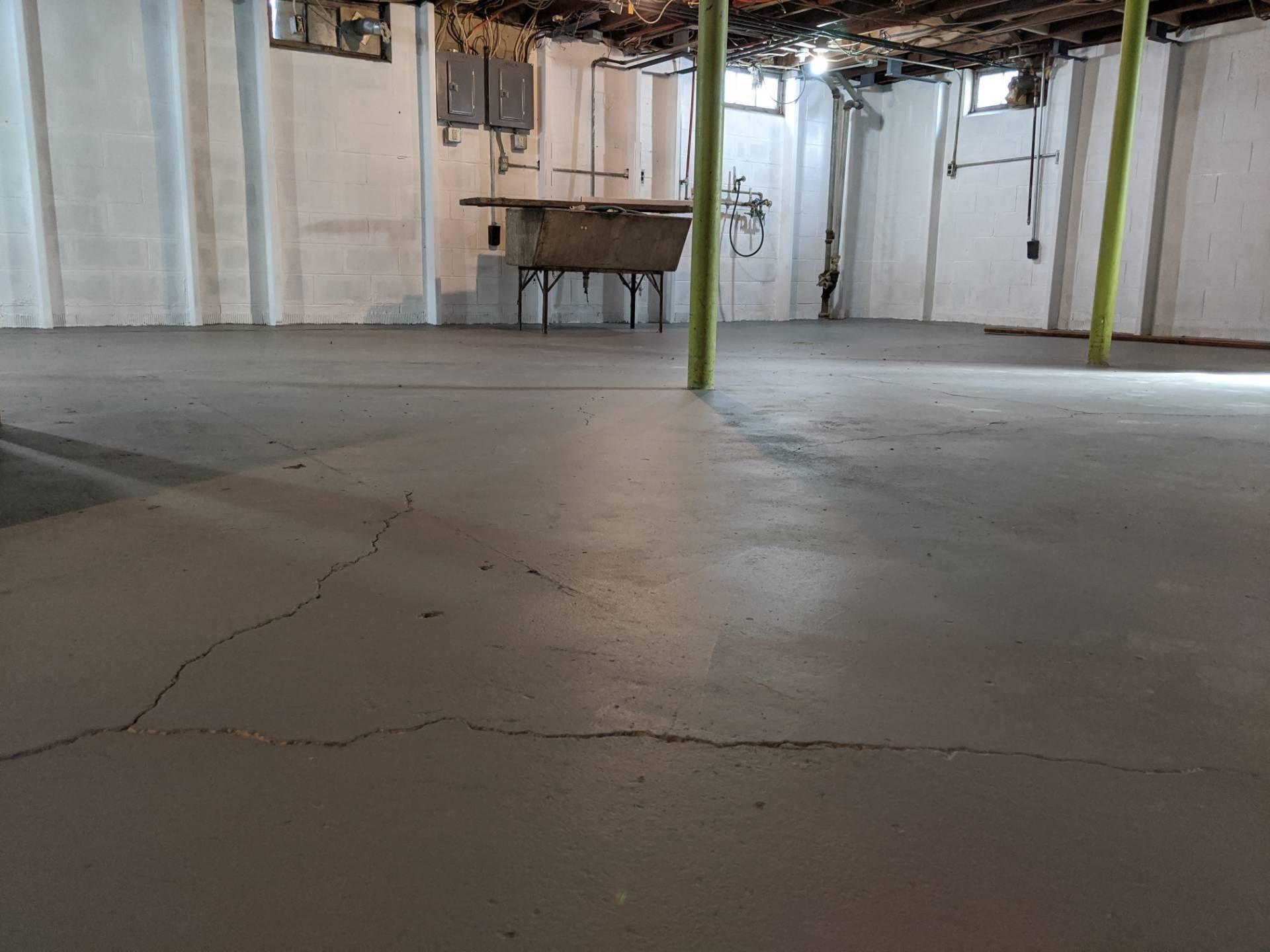 Milwaukee, Wisconsin 53218, United States, 3 Bedrooms Bedrooms, ,1 BathroomBathrooms,Residential,Active,171595