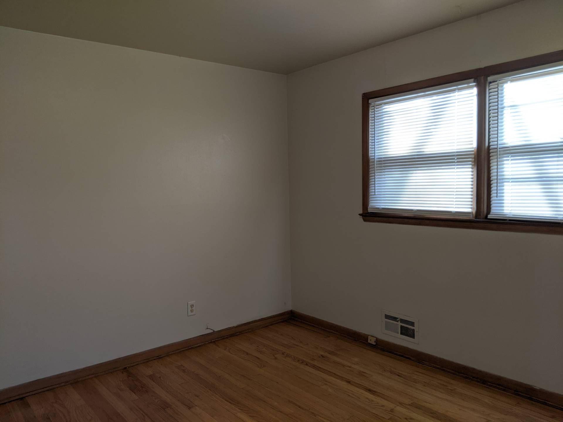 Milwaukee, Wisconsin 53218, United States, 3 Bedrooms Bedrooms, ,1 BathroomBathrooms,Residential,Active,171595