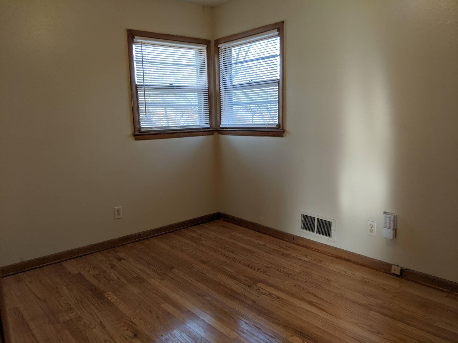 Milwaukee, Wisconsin 53218, United States, 3 Bedrooms Bedrooms, ,1 BathroomBathrooms,Residential,Active,171595