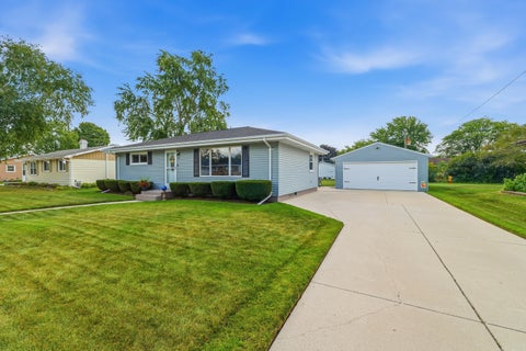 Photo of 427 Airpark Rd, Plymouth, WI 53073 (MLS # 1978976)