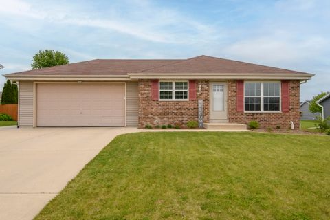 Photo of 1510 Redtail Dr, Hartford, WI 53027 (MLS # 1963383)