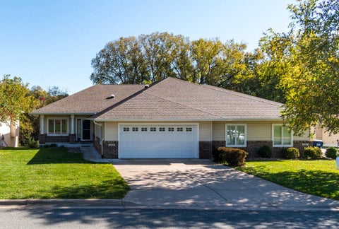 Photo of 424 French Rd, Onalaska, WI 54650 (MLS # 1984106)