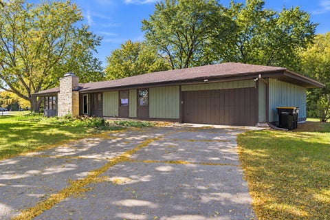 Photo of 9115 N Deer Ct, Brown Deer, WI 53223 (MLS # 1983819)