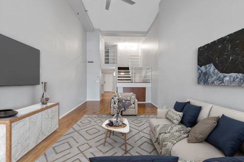 Photo of 270 E Highland Ave, Milwaukee, WI 53202 (MLS # 1947528)