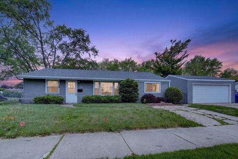 Photo of 5426 39th Ave, Kenosha, WI 53144 (MLS # 1963449)