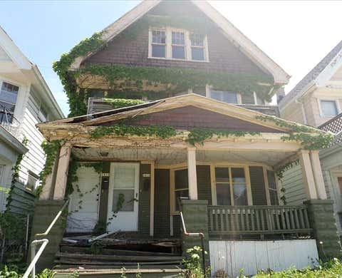 Photo of 2416 N 39 St, Milwaukee, WI 53210 (MLS # 1966179)