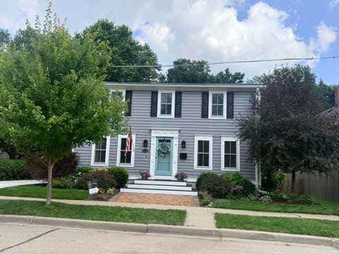 Photo of W62N662 Riveredge Dr, Cedarburg, WI 53012 (MLS # 1976421)