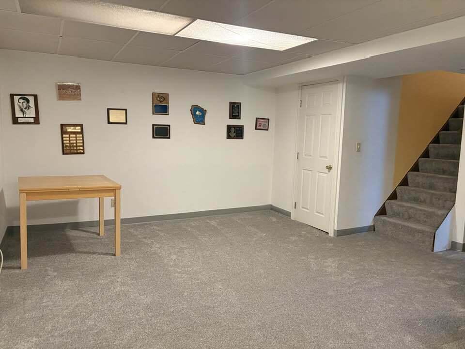 Milwaukee, Wisconsin 53215, United States, 3 Bedrooms Bedrooms, ,2 BathroomsBathrooms,Residential,Pending,196418