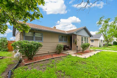 Photo of 5412 N 103rd St, Milwaukee, WI 53225 (MLS # 1976522)