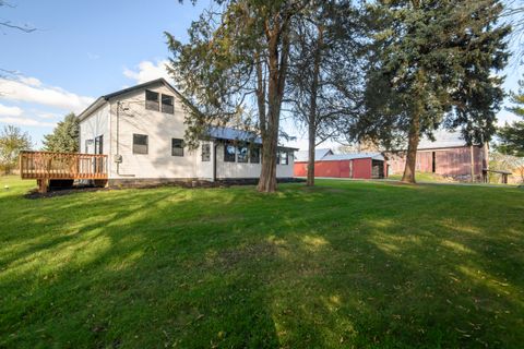 Photo of W3476 Ranch Rd, Farmington, WI 53094 (MLS # 1941908)