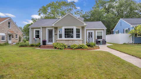 Photo of 656 N Montgomery St, Port Washington, WI 53074 (MLS # 1968347)