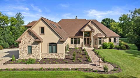 Photo of 4042 Coopers Hawk Dr, Richfield, WI 53033 (MLS # 1971939)