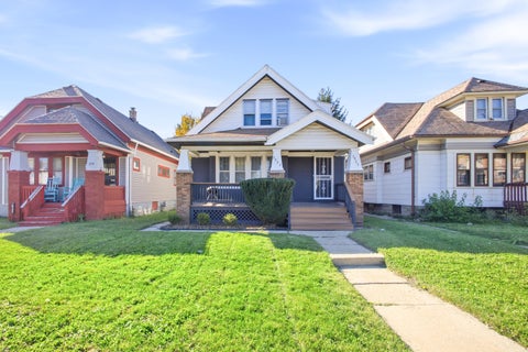 Photo of 3923 N 27TH St, Milwaukee, WI 53216 (MLS # 1984666)