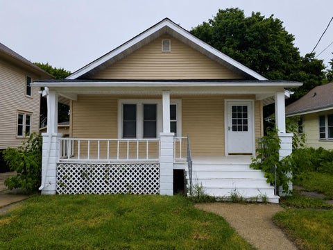 Photo of 6345 27th Ave, Kenosha, WI 53143 (MLS # 1969542)