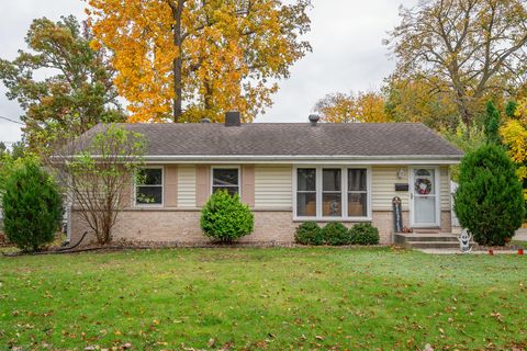 Photo of 3558 S 75th St, Milwaukee, WI 53220 (MLS # 1940368)