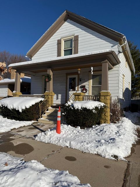 Photo of 2115 Shoop St, Racine, WI 53404 (MLS # 1945042)