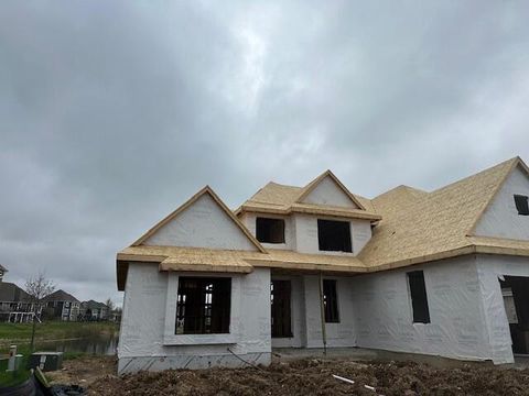 1629 Mohican Trl, Waukesha, WI 53189 - #: 1915013