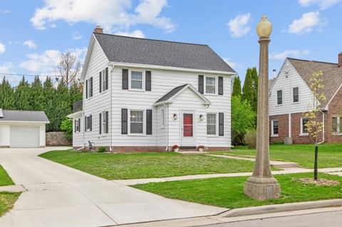 Photo of 526 Pinetree Rd, Kohler, WI 53044 (MLS # 1962439)