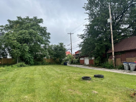 4320 W GARFIELD AVE, MILWAUKEE, WI 53208 - Image 2d872706e0da488c8cc112b4e938e1c5/252758661