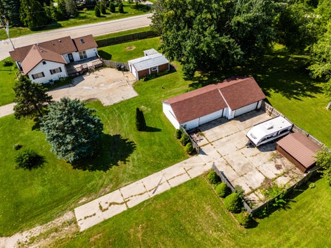 Photo of 12130 Spring St, Mount Pleasant, WI 53177 (MLS # 1979122)