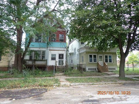 Photo of 2734 N 10th St, Milwaukee, WI 53206 (MLS # 1951278)